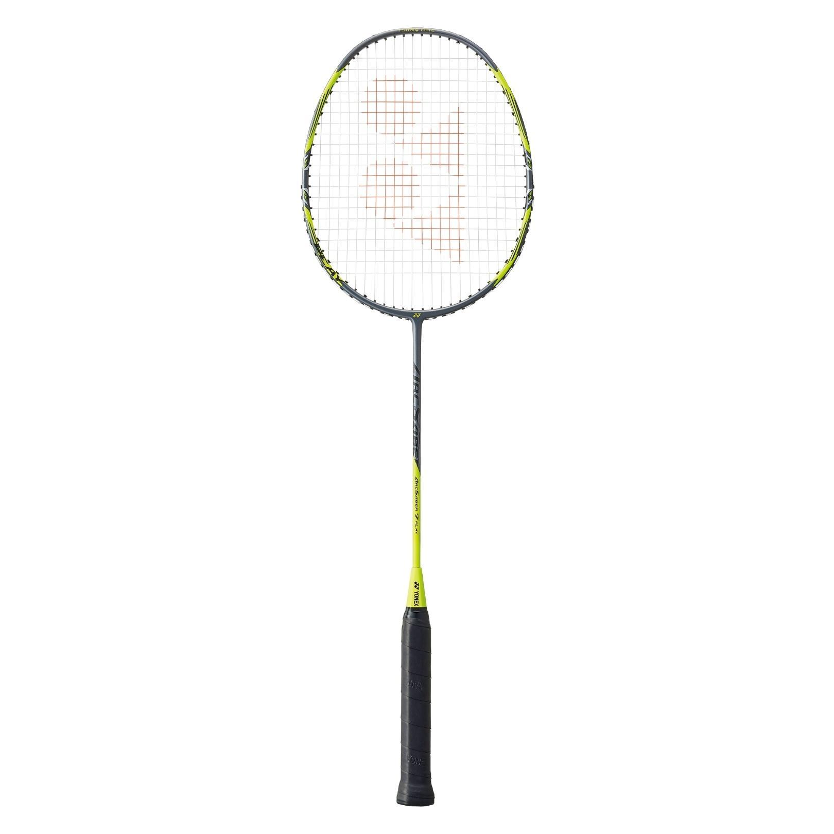 Grå och gul Yonex Arcsaber 7 Play badmintonracket